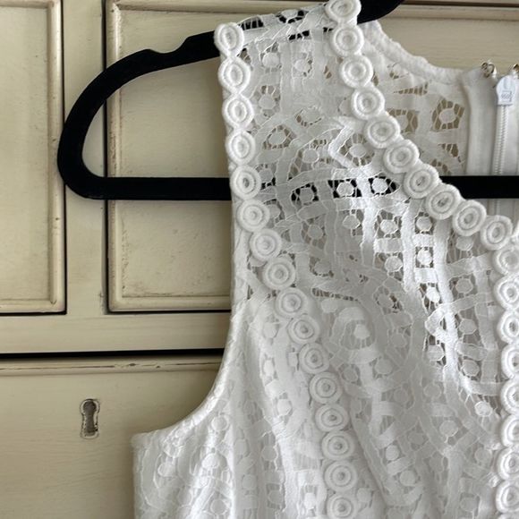 Lilly Pulitzer Leigh Stretch Shift Resort White Seacret Island size 2 - Picture 4 of 10